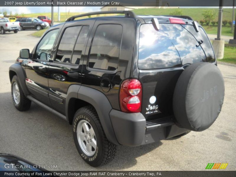 Black Clearcoat / Medium Slate Gray 2007 Jeep Liberty Sport 4x4