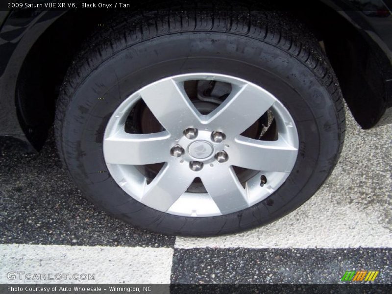 Black Onyx / Tan 2009 Saturn VUE XR V6