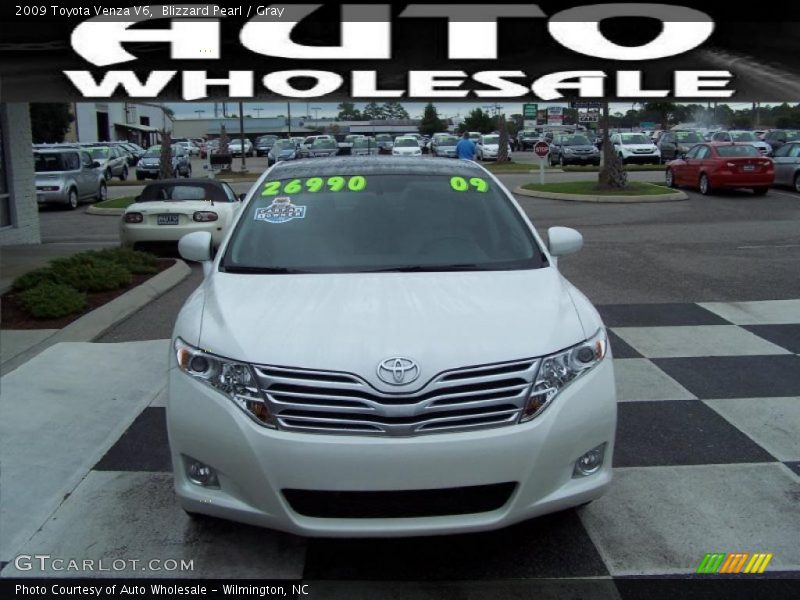 Blizzard Pearl / Gray 2009 Toyota Venza V6