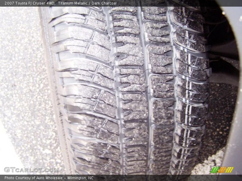 Titanium Metallic / Dark Charcoal 2007 Toyota FJ Cruiser 4WD