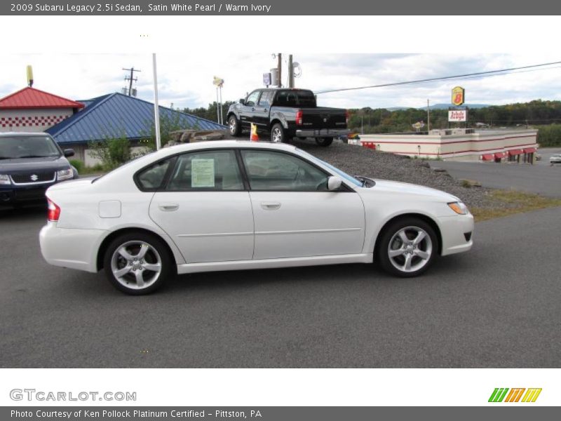 Satin White Pearl / Warm Ivory 2009 Subaru Legacy 2.5i Sedan
