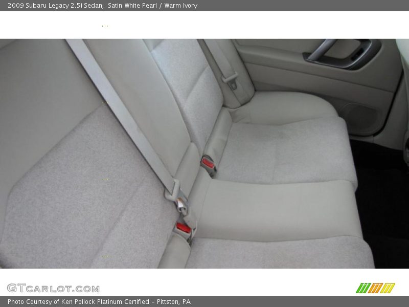 Satin White Pearl / Warm Ivory 2009 Subaru Legacy 2.5i Sedan
