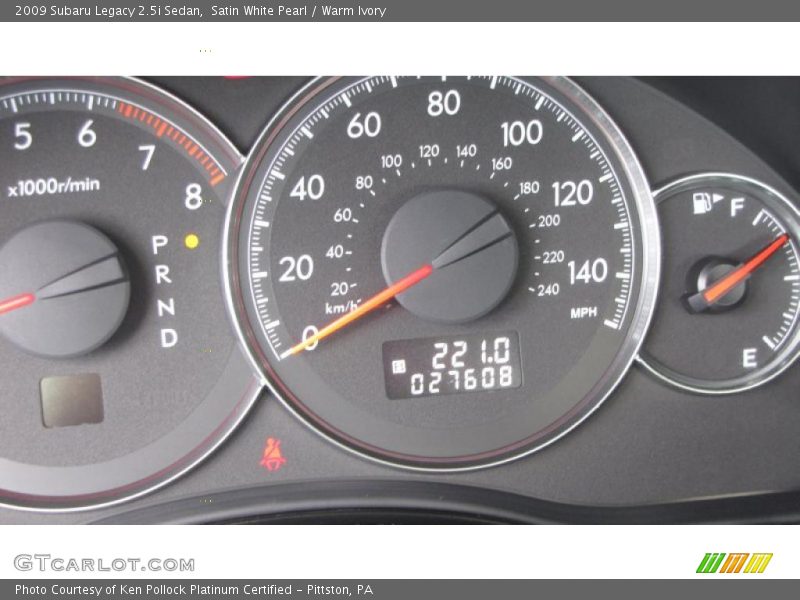 Satin White Pearl / Warm Ivory 2009 Subaru Legacy 2.5i Sedan