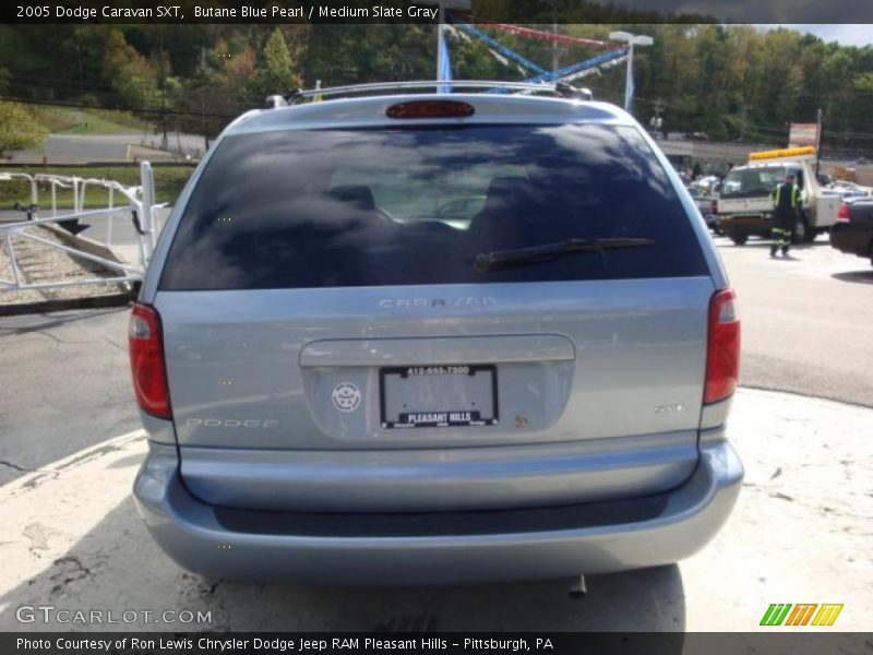 Butane Blue Pearl / Medium Slate Gray 2005 Dodge Caravan SXT