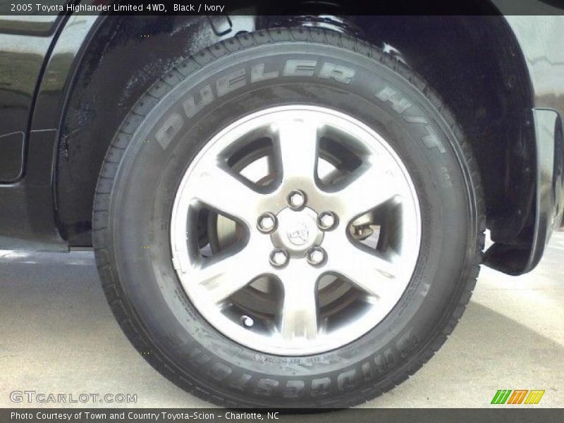 Black / Ivory 2005 Toyota Highlander Limited 4WD