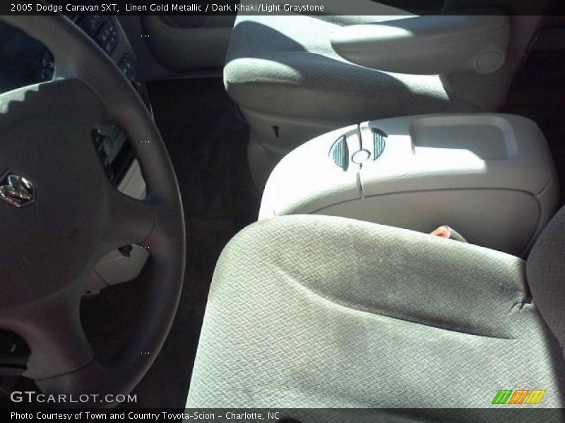 Linen Gold Metallic / Dark Khaki/Light Graystone 2005 Dodge Caravan SXT