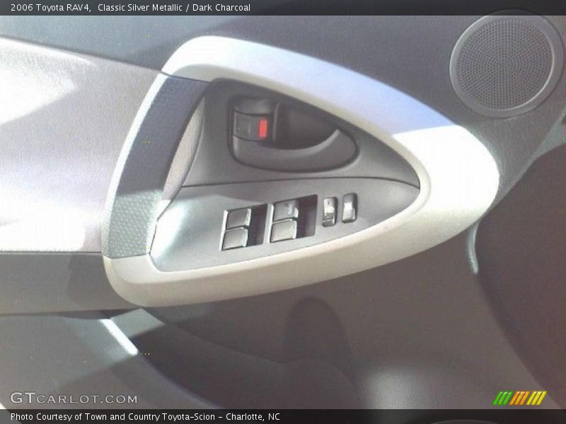 Classic Silver Metallic / Dark Charcoal 2006 Toyota RAV4