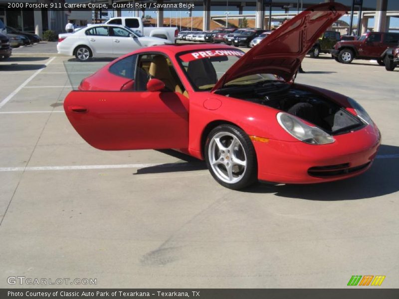 Guards Red / Savanna Beige 2000 Porsche 911 Carrera Coupe