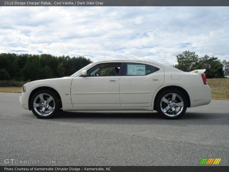 Cool Vanilla / Dark Slate Gray 2010 Dodge Charger Rallye