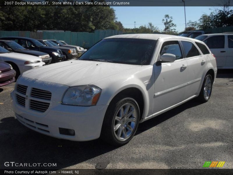 Stone White / Dark Slate Gray/Light Graystone 2007 Dodge Magnum SXT