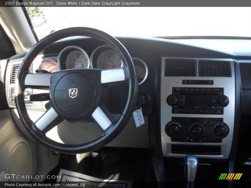Stone White / Dark Slate Gray/Light Graystone 2007 Dodge Magnum SXT