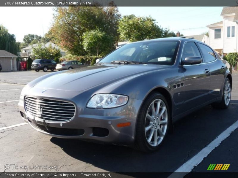 Grey Metallic / Nero 2007 Maserati Quattroporte