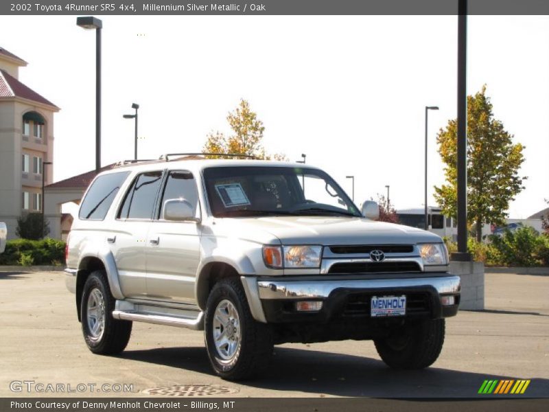 Millennium Silver Metallic / Oak 2002 Toyota 4Runner SR5 4x4