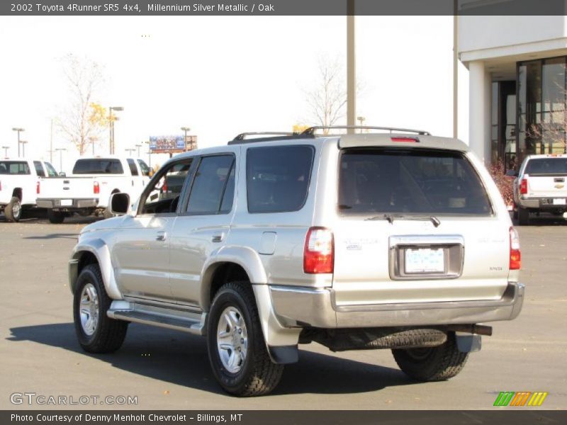 Millennium Silver Metallic / Oak 2002 Toyota 4Runner SR5 4x4
