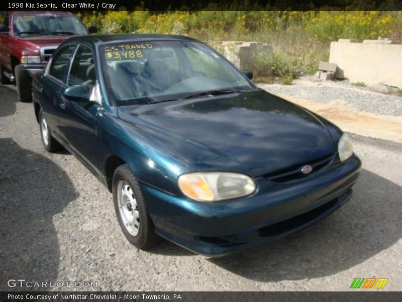 Clear White / Gray 1998 Kia Sephia