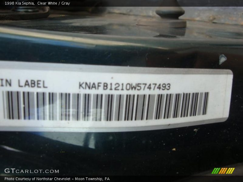 Clear White / Gray 1998 Kia Sephia