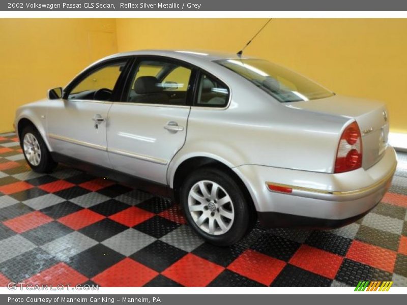Reflex Silver Metallic / Grey 2002 Volkswagen Passat GLS Sedan