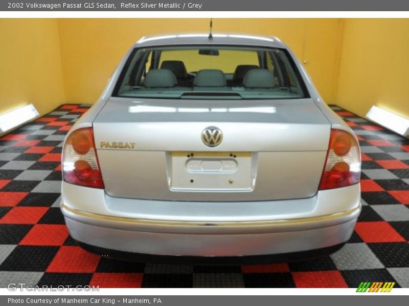 Reflex Silver Metallic / Grey 2002 Volkswagen Passat GLS Sedan