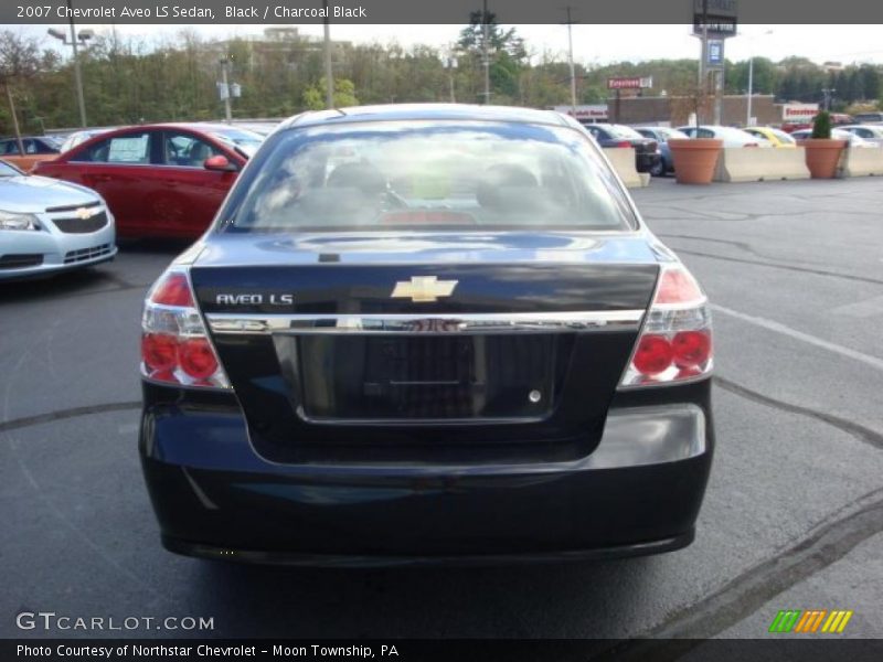 Black / Charcoal Black 2007 Chevrolet Aveo LS Sedan