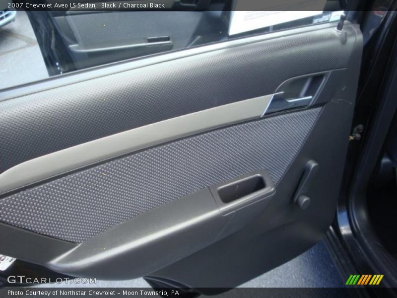 Black / Charcoal Black 2007 Chevrolet Aveo LS Sedan