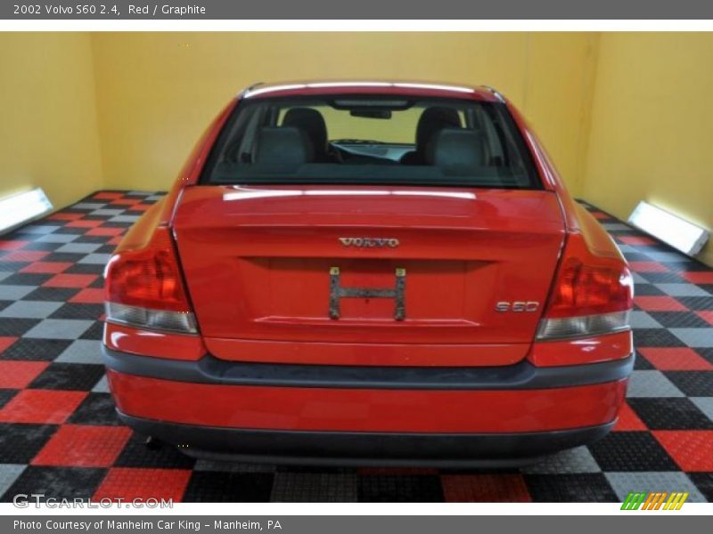Red / Graphite 2002 Volvo S60 2.4