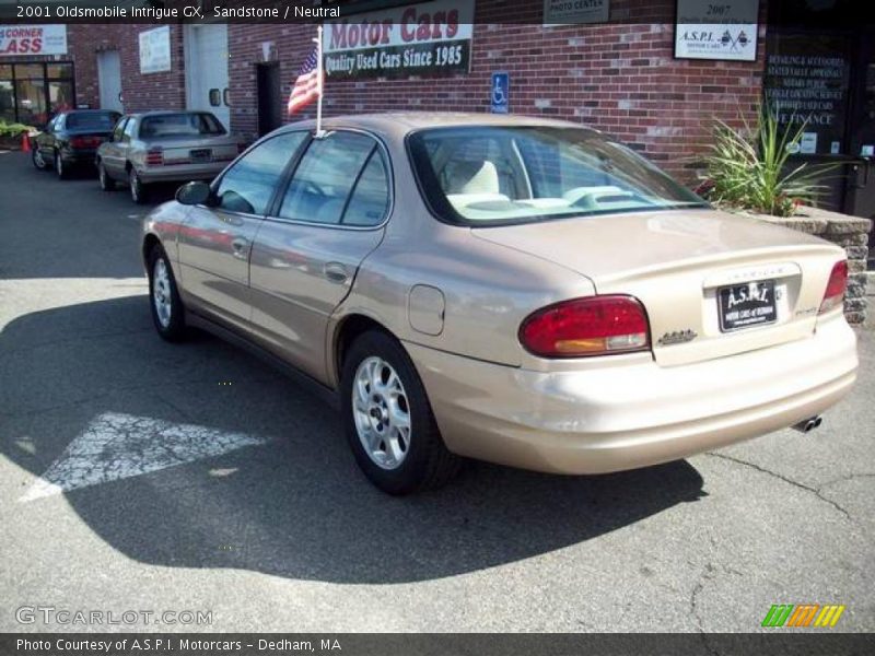 Sandstone / Neutral 2001 Oldsmobile Intrigue GX