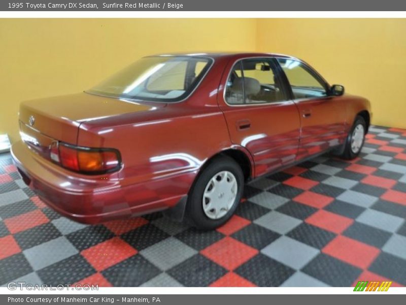 Sunfire Red Metallic / Beige 1995 Toyota Camry DX Sedan