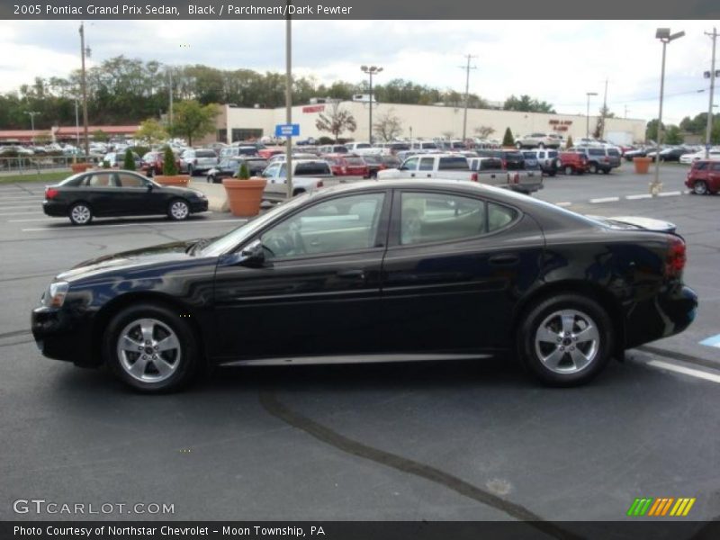 Black / Parchment/Dark Pewter 2005 Pontiac Grand Prix Sedan