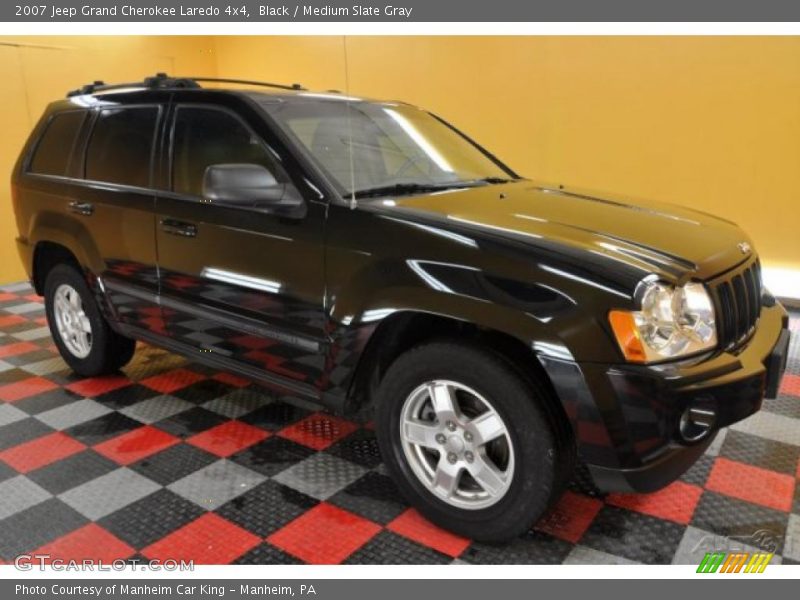 Black / Medium Slate Gray 2007 Jeep Grand Cherokee Laredo 4x4