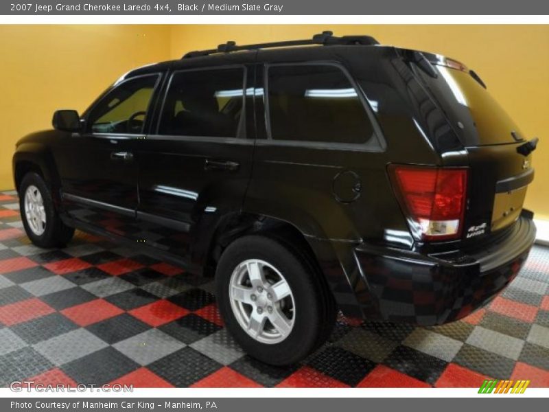 Black / Medium Slate Gray 2007 Jeep Grand Cherokee Laredo 4x4
