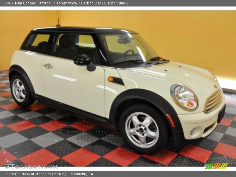 Pepper White / Carbon Black/Carbon Black 2007 Mini Cooper Hardtop