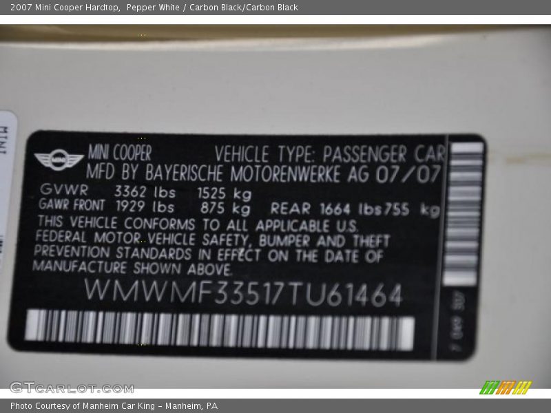 Pepper White / Carbon Black/Carbon Black 2007 Mini Cooper Hardtop