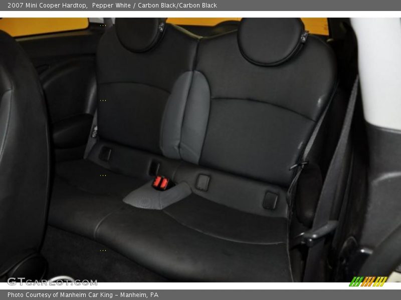 Pepper White / Carbon Black/Carbon Black 2007 Mini Cooper Hardtop