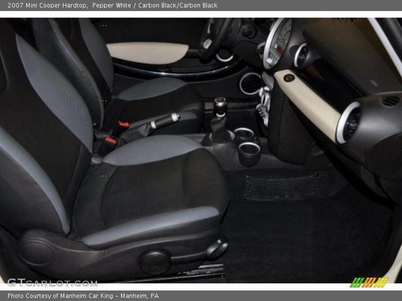 Pepper White / Carbon Black/Carbon Black 2007 Mini Cooper Hardtop