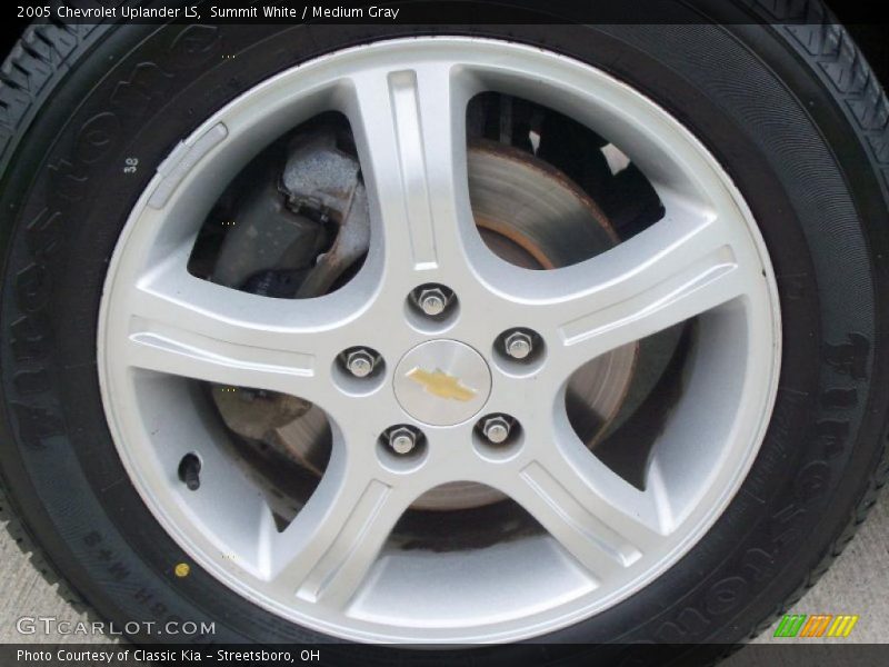 Summit White / Medium Gray 2005 Chevrolet Uplander LS
