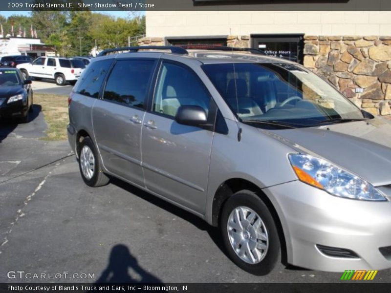 Silver Shadow Pearl / Stone 2009 Toyota Sienna LE