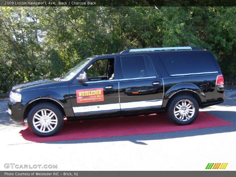 Black / Charcoal Black 2009 Lincoln Navigator L 4x4