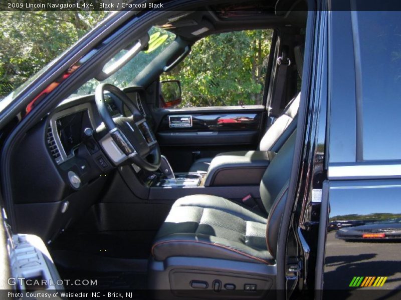 Black / Charcoal Black 2009 Lincoln Navigator L 4x4