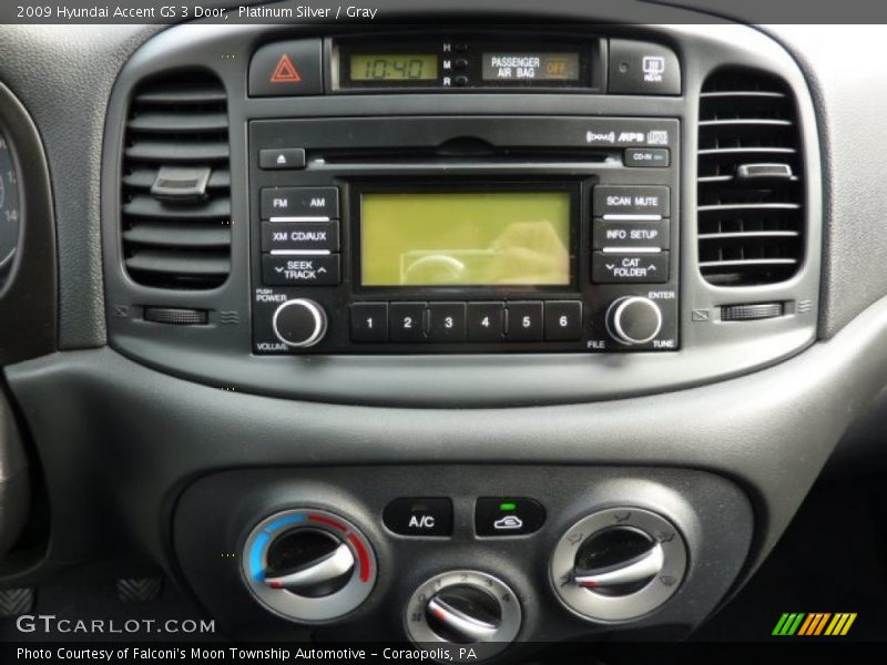 Platinum Silver / Gray 2009 Hyundai Accent GS 3 Door