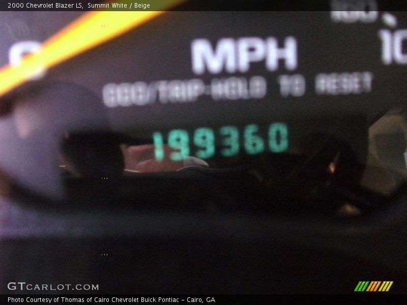 Summit White / Beige 2000 Chevrolet Blazer LS