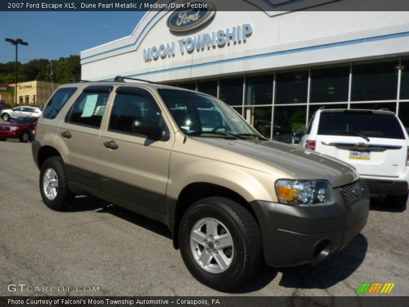 Dune Pearl Metallic / Medium/Dark Pebble 2007 Ford Escape XLS