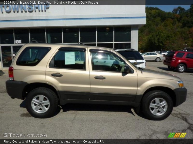 Dune Pearl Metallic / Medium/Dark Pebble 2007 Ford Escape XLS