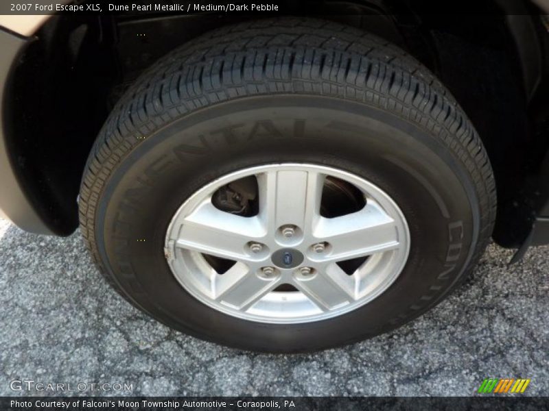 Dune Pearl Metallic / Medium/Dark Pebble 2007 Ford Escape XLS