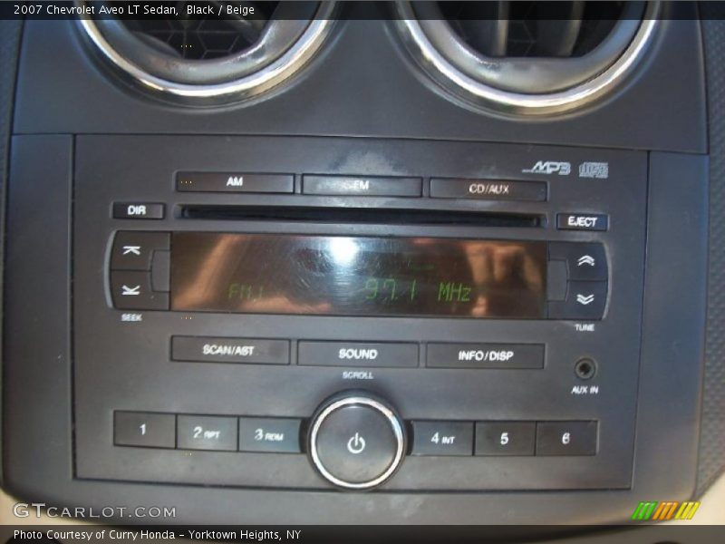 Black / Beige 2007 Chevrolet Aveo LT Sedan