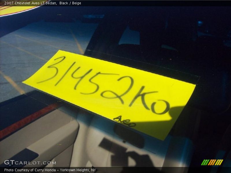 Black / Beige 2007 Chevrolet Aveo LT Sedan