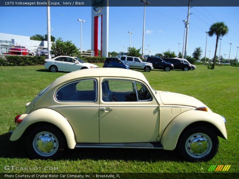 Ivory / Black 1970 Volkswagen Beetle Coupe