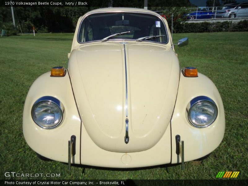Ivory / Black 1970 Volkswagen Beetle Coupe
