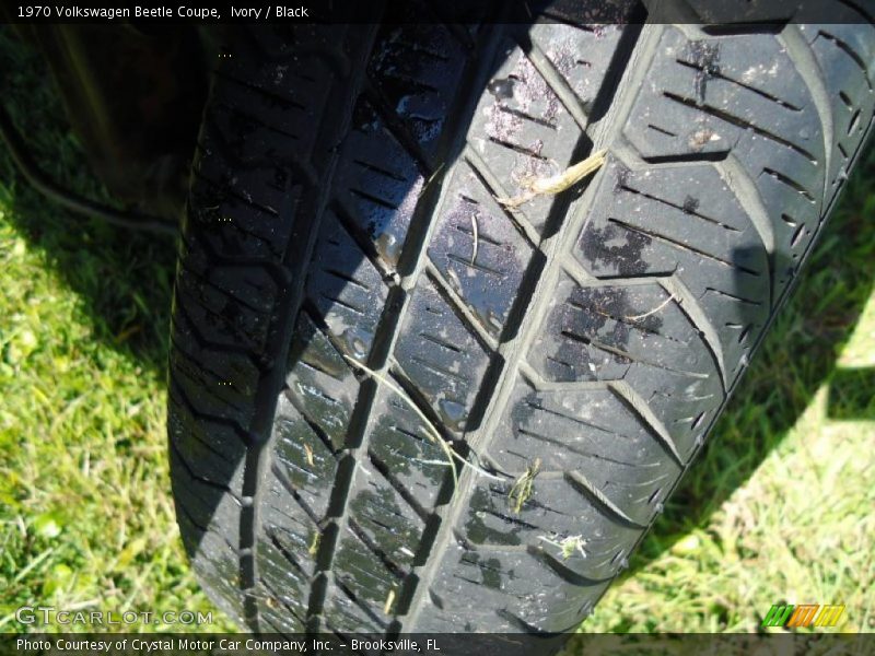 Ivory / Black 1970 Volkswagen Beetle Coupe