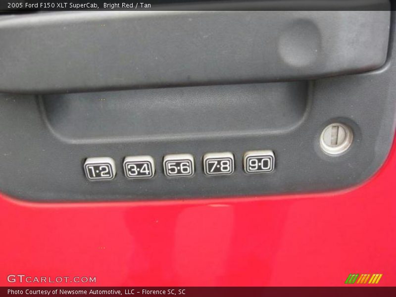 Bright Red / Tan 2005 Ford F150 XLT SuperCab