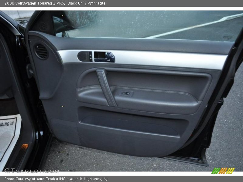 Black Uni / Anthracite 2008 Volkswagen Touareg 2 VR6